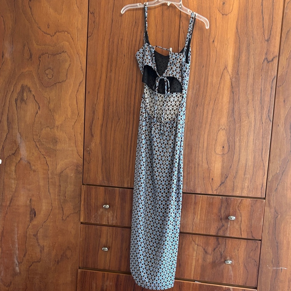 Patterned Blue Slip Dress with Scoop Neck - Picture 4 of 4